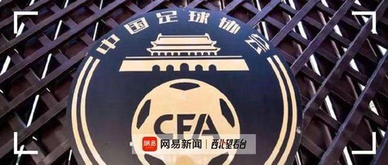 萧常乾也把心一横，脱口道：我是萧常坤的大哥，我现在没有地方住，他对我也有赡养义务，如果他们不收留我们，我们都不走了。